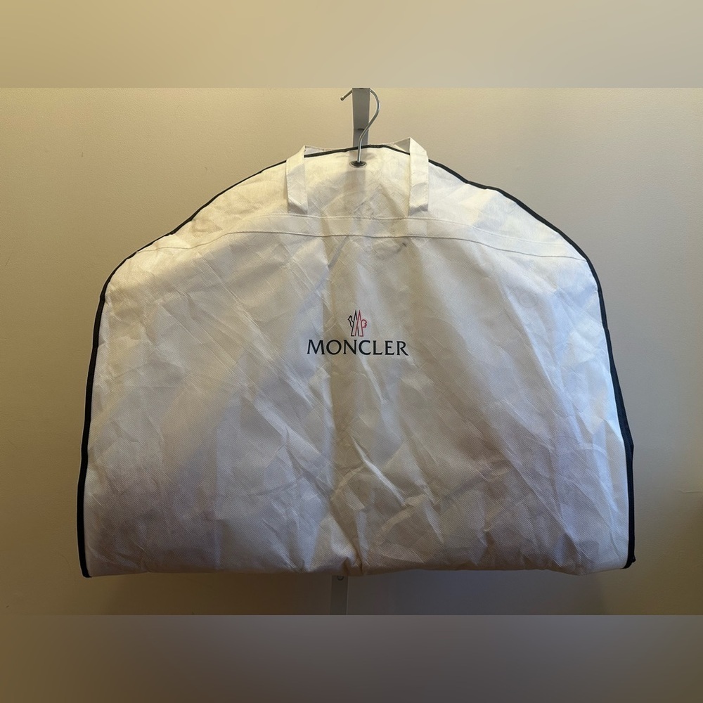NEW Moncler Laurine Short Down Jacket Pink NWT Sz S w/ Hanger & Garment Bag - Picture 16 of 16